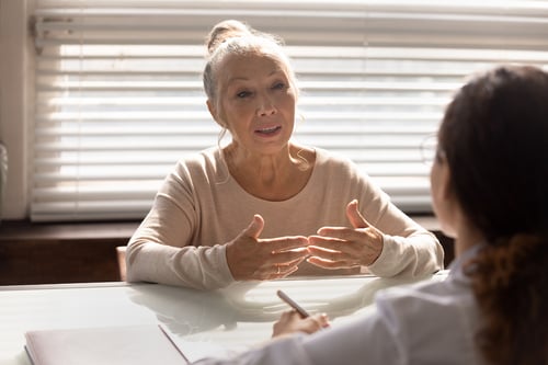 7 Questions to Ask a Lung Cancer Oncologist Before Starting Treatment