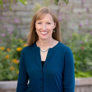 RMCC oncologist Dr. Jenny Fox provides info on adjuvant therapy for breast cancer