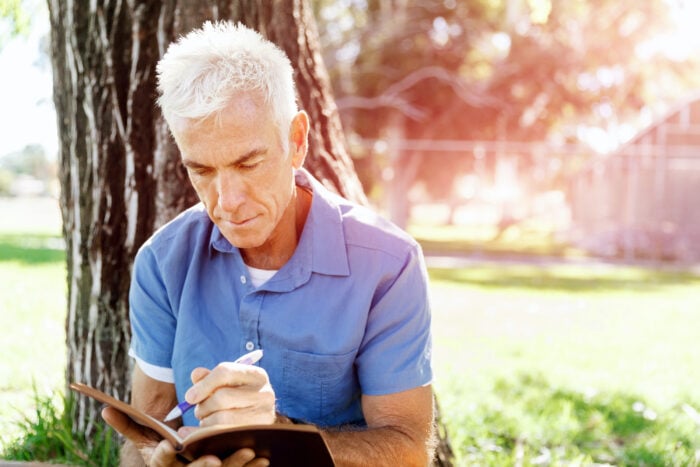 Colon-cancer-faqs-700x467