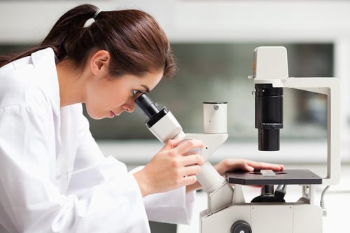 ¿Qué pruebas se utilizan para diagnosticar y estadificar el linfoma no hodgkiniano?